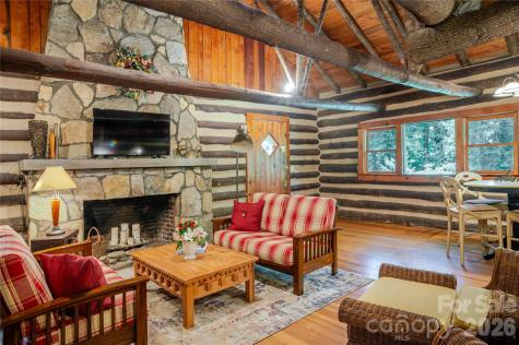 2506 Anders Drive Hendersonville NC 28791