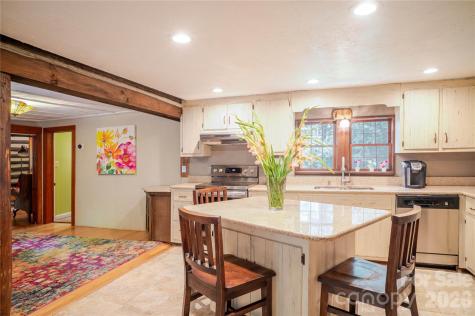 2506 Anders Drive Hendersonville NC 28791