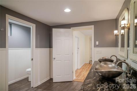 2506 Anders Drive Hendersonville NC 28791