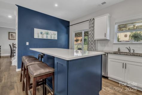 235 Marathon Lane Candler NC 28715