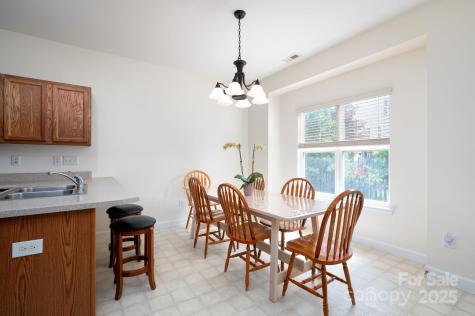 22 Scottish Circle Asheville NC 28803
