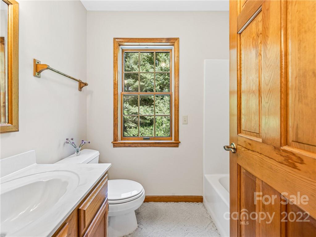649 Upper Bailey Branch Road Mars Hill NC 28754