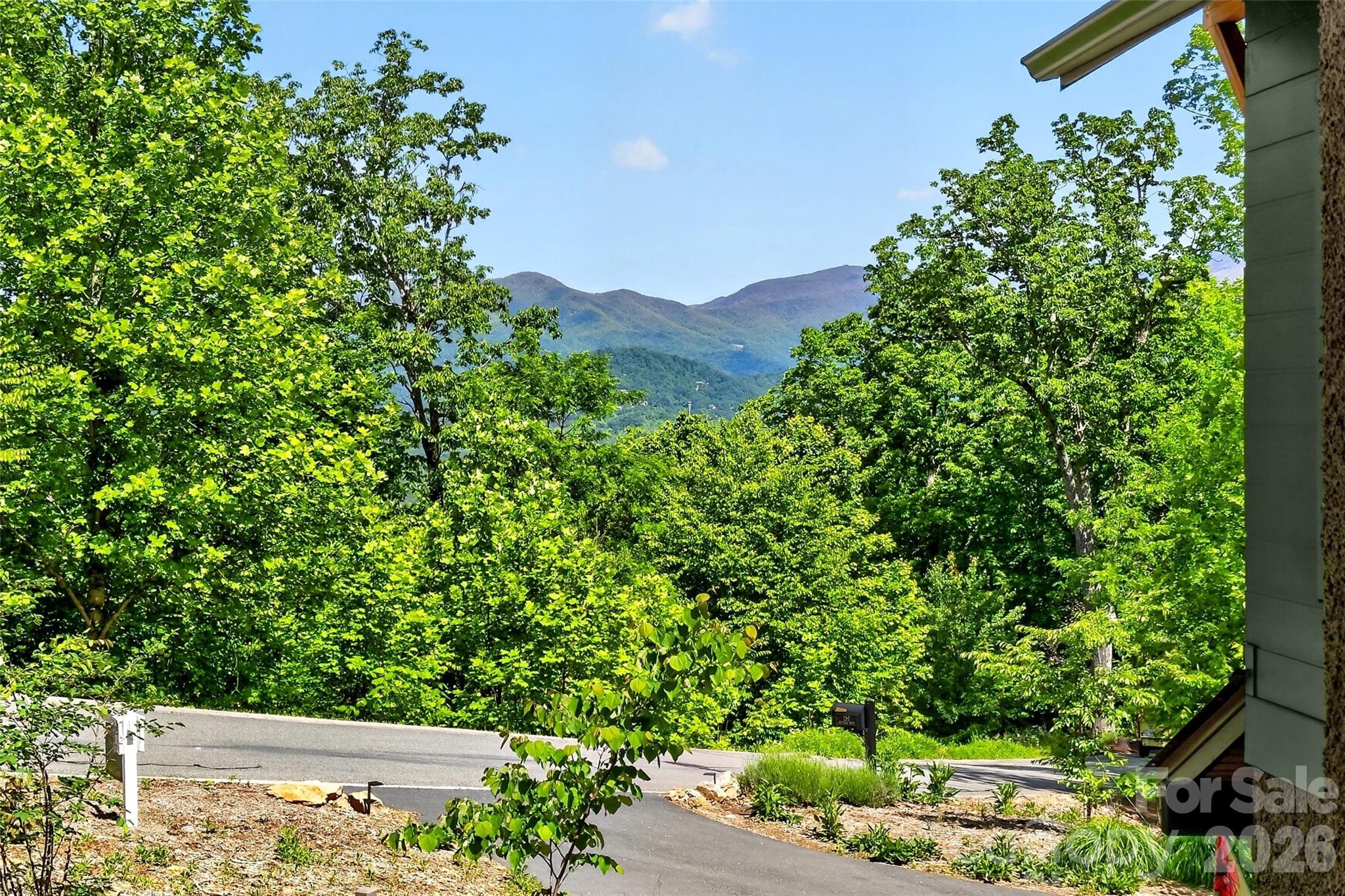 159 Settings Boulevard Black Mountain NC 28711