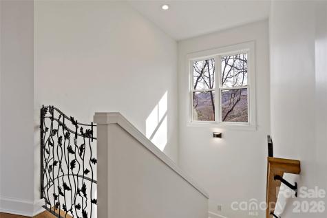 159 Settings Boulevard Black Mountain NC 28711