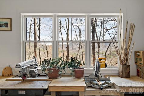 159 Settings Boulevard Black Mountain NC 28711