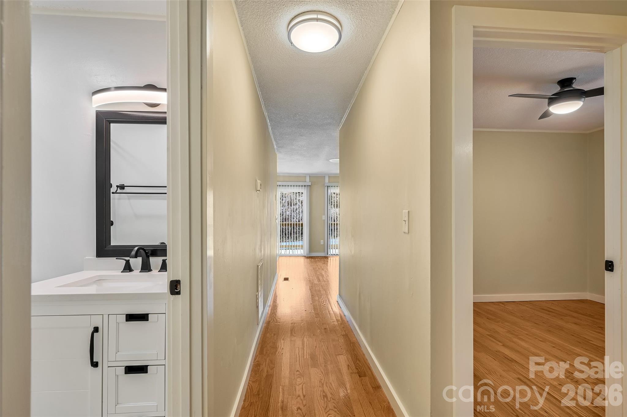 9 Woodfin Avenue Asheville NC 28804