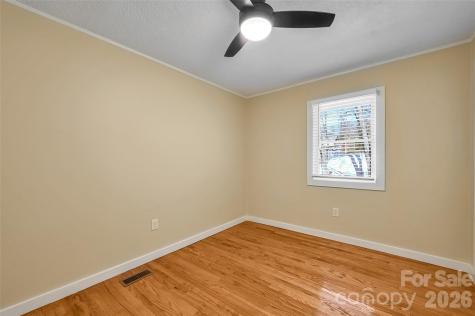 9 Woodfin Avenue Asheville NC 28804