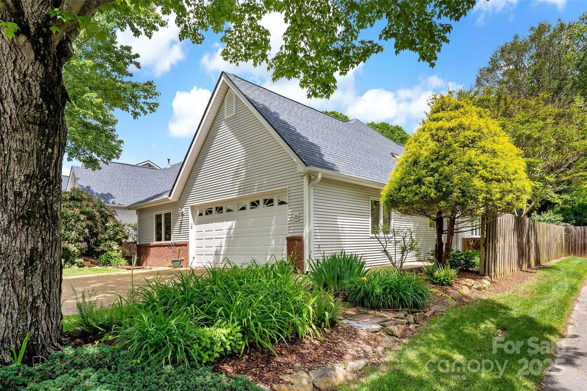 25 Village Parkway Black Mountain NC 28711