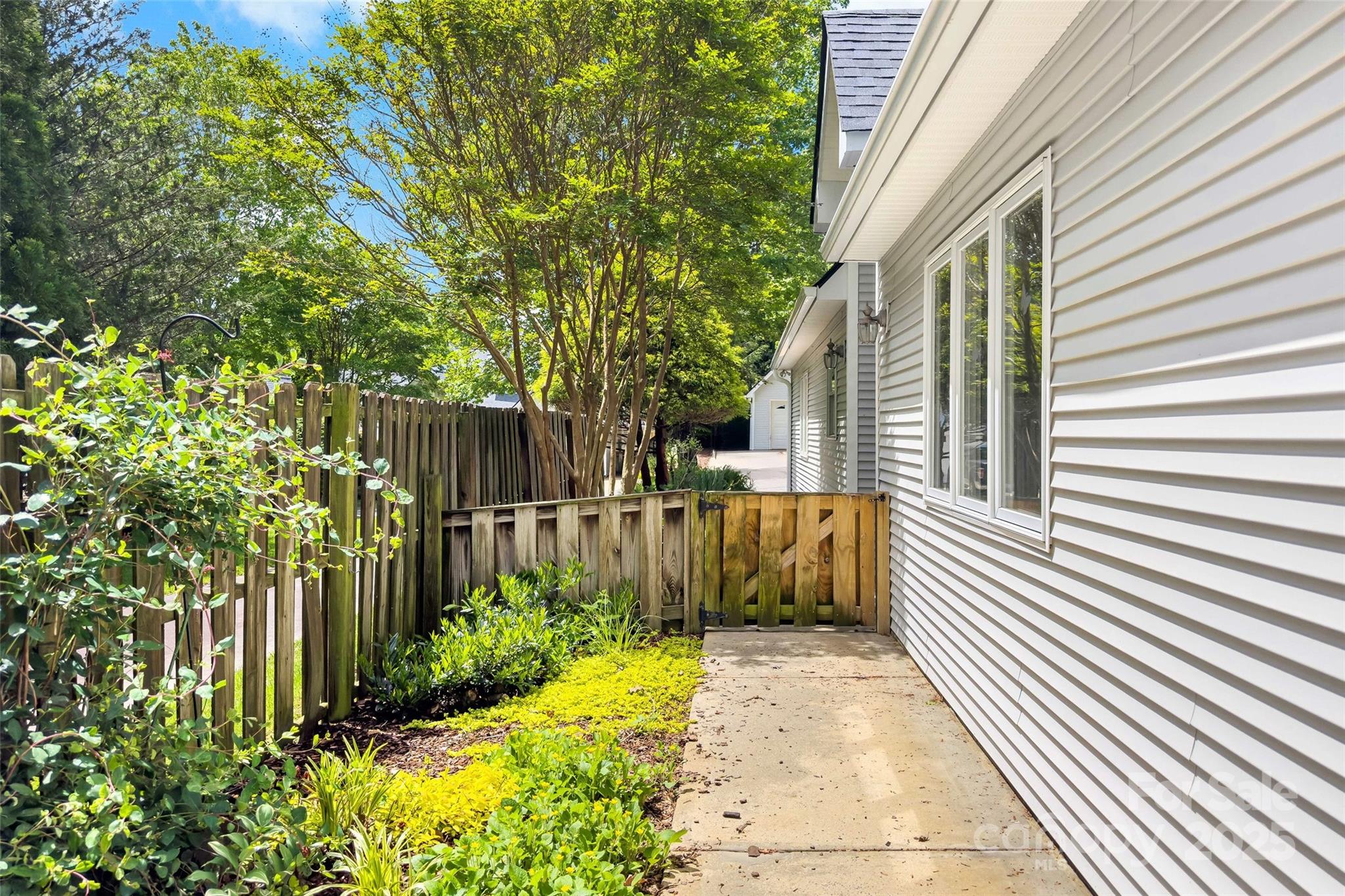 25 Village Parkway Black Mountain NC 28711
