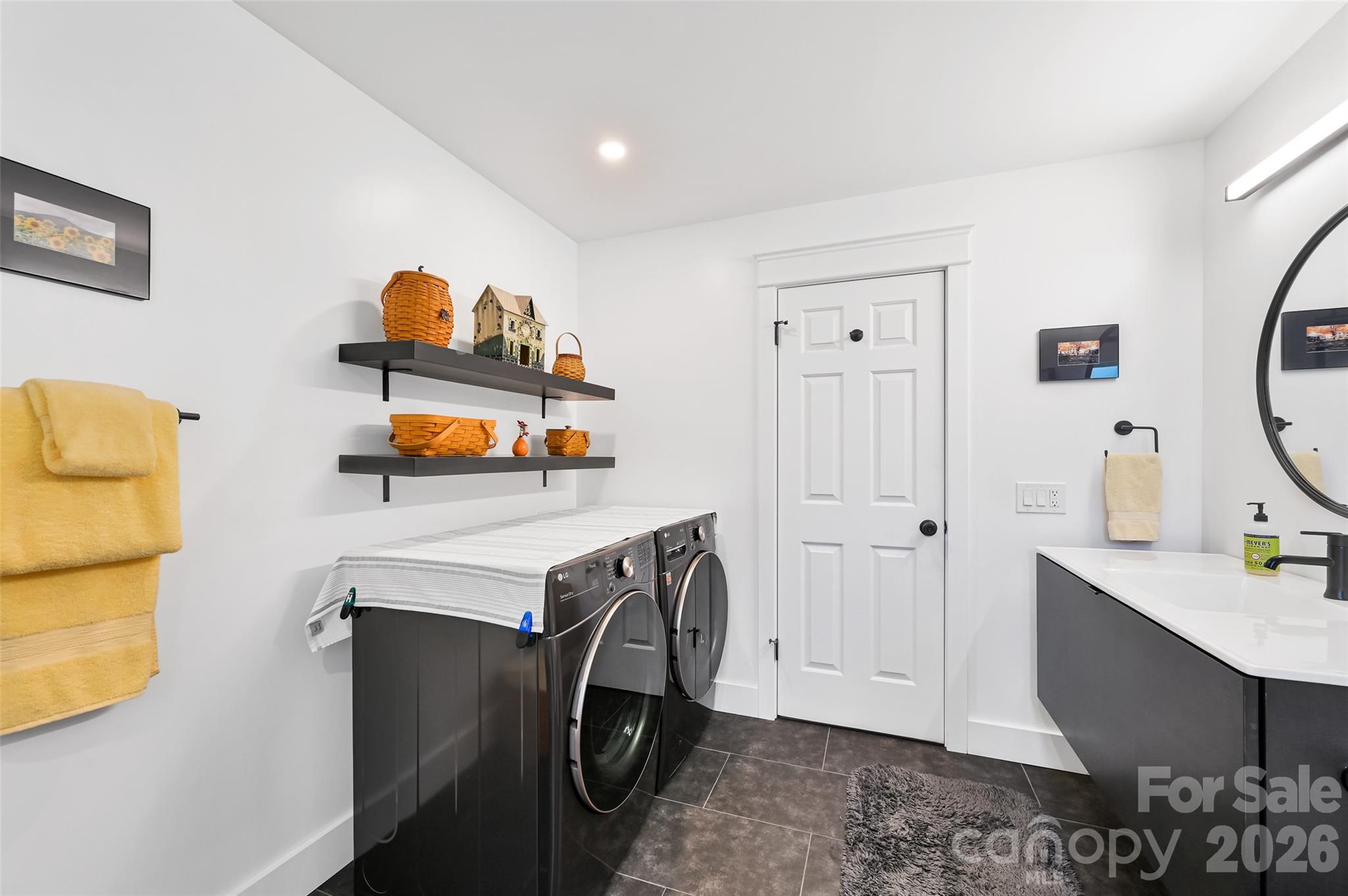 507 Fenwick Court Hendersonville NC 28739