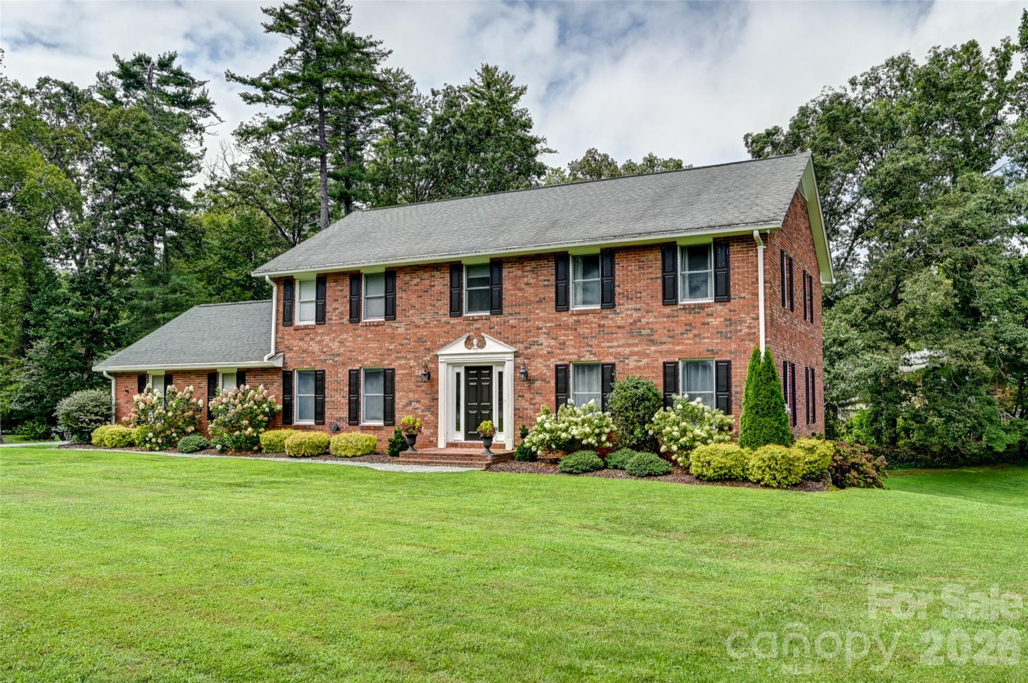 507 Fenwick Court Hendersonville NC 28739
