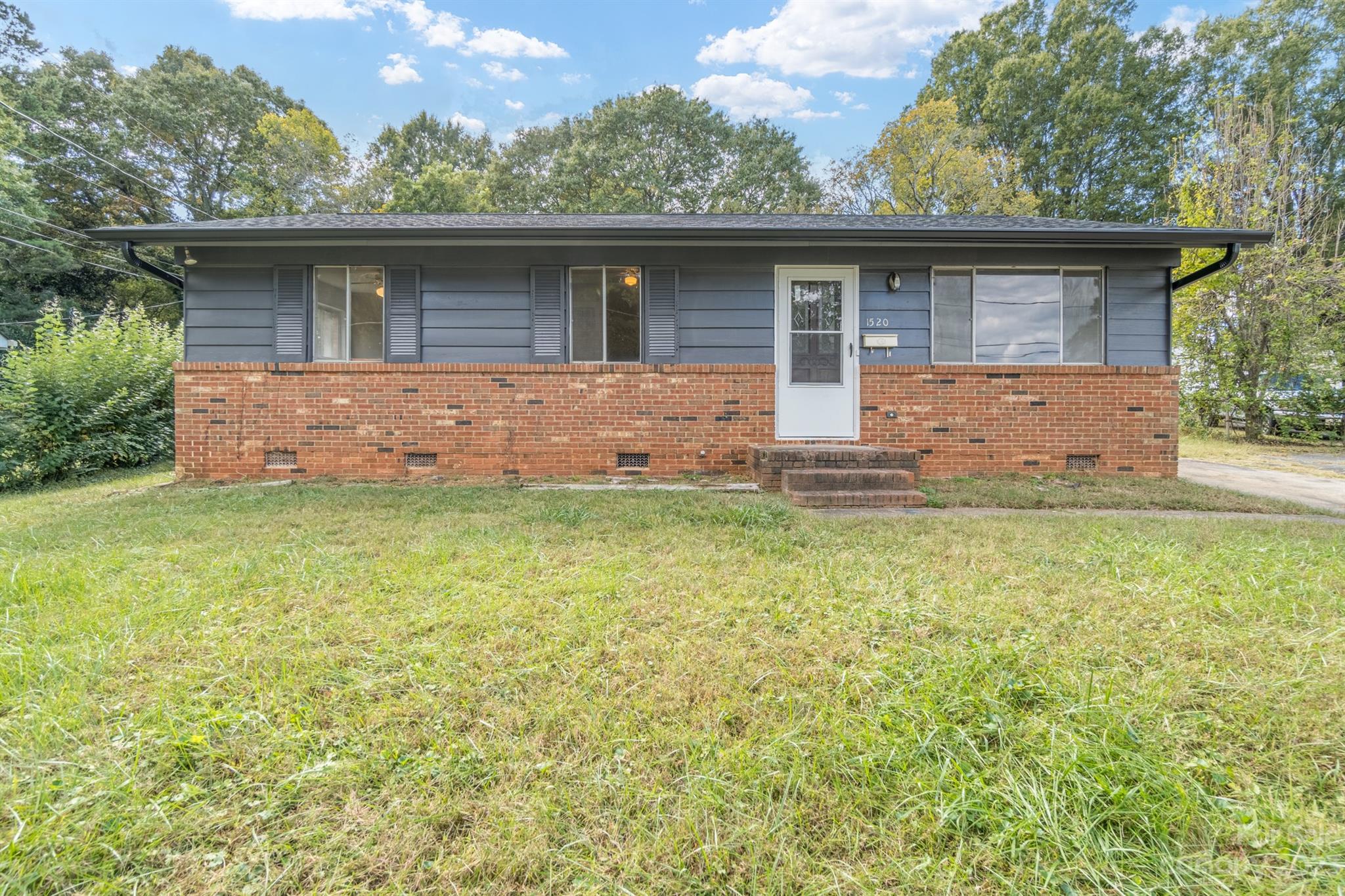 1520 Westdale Drive Charlotte NC 28208