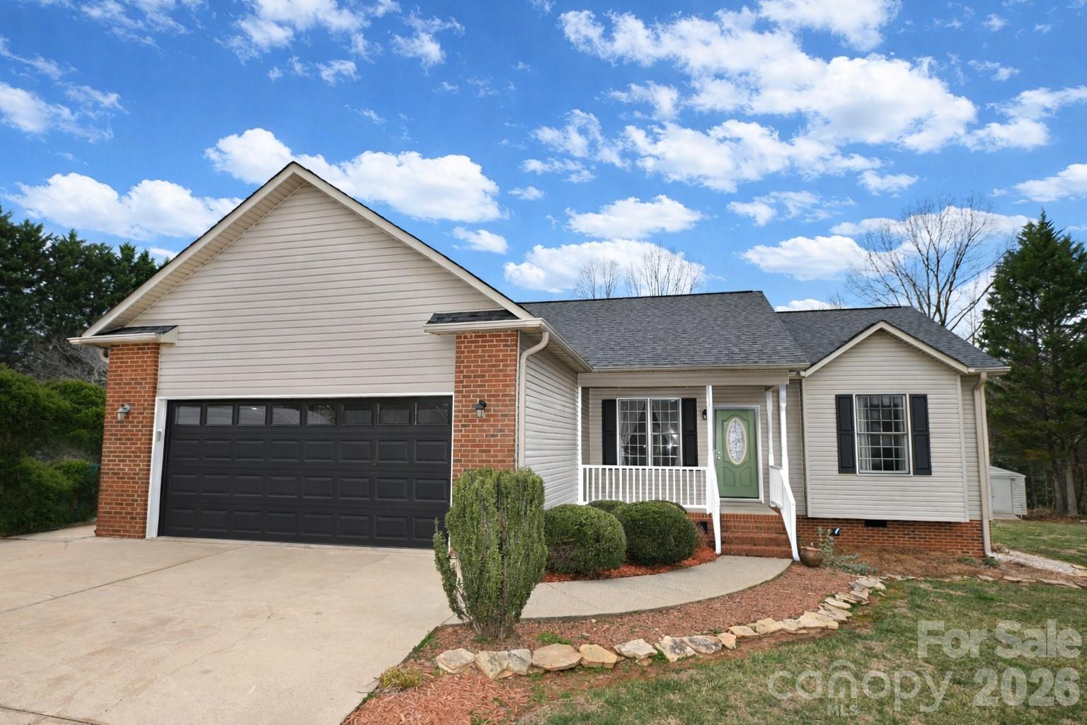 5505 Creek Point Drive Hickory NC 28601
