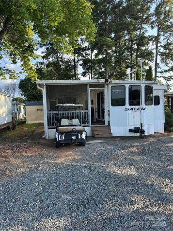 111 Club House Drive New London NC 28127