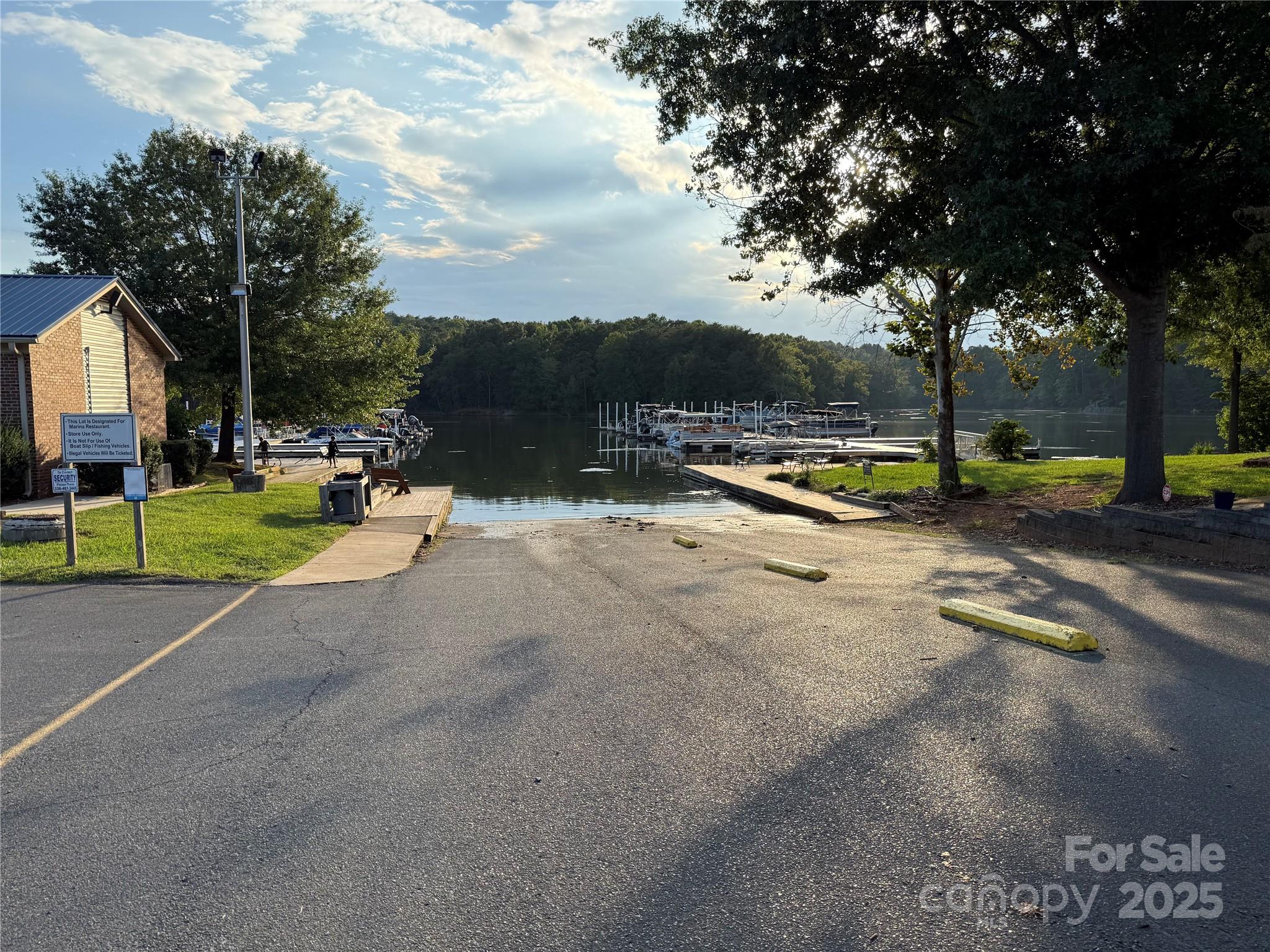 111 Club House Drive New London NC 28127