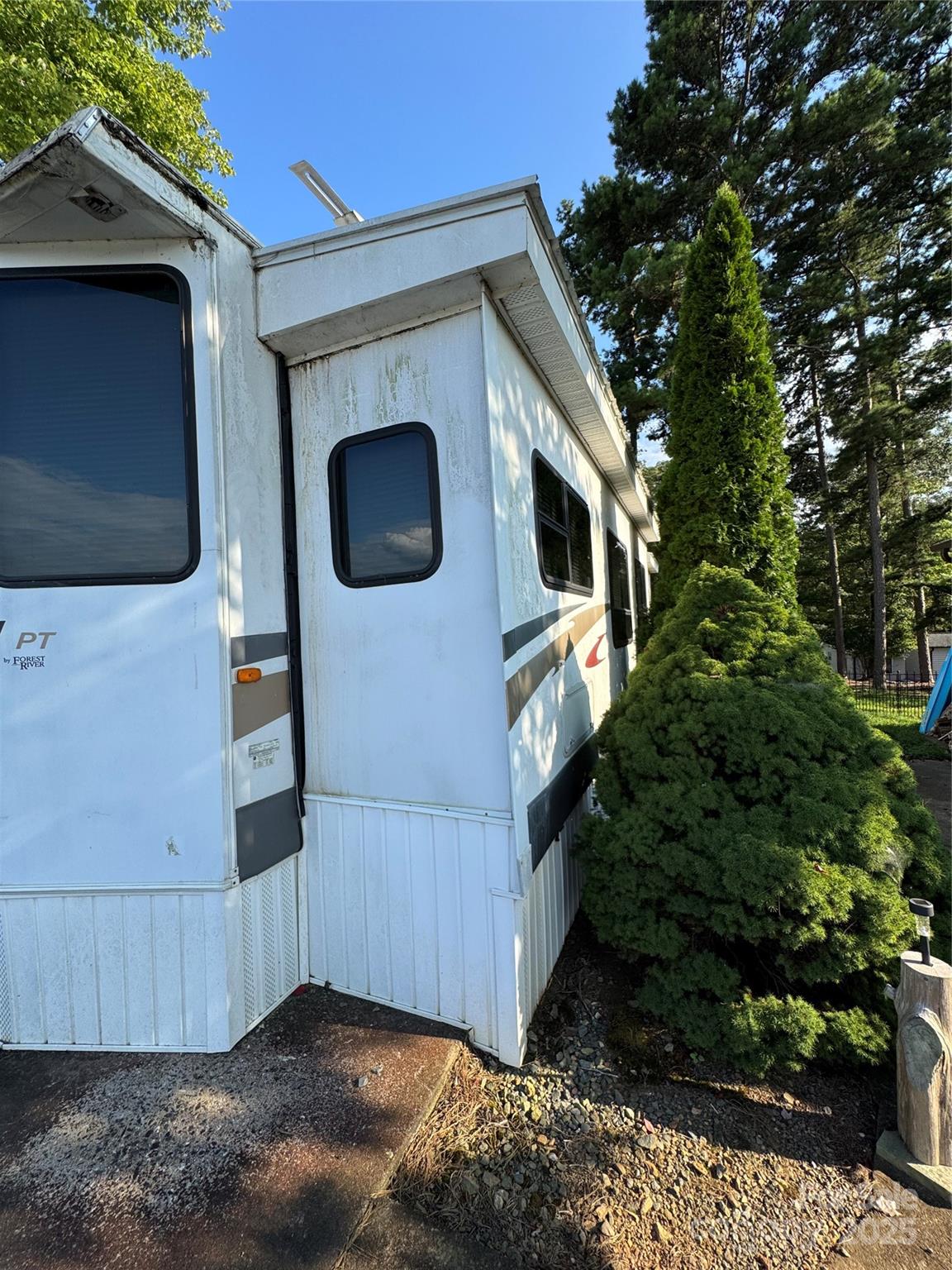 111 Club House Drive New London NC 28127