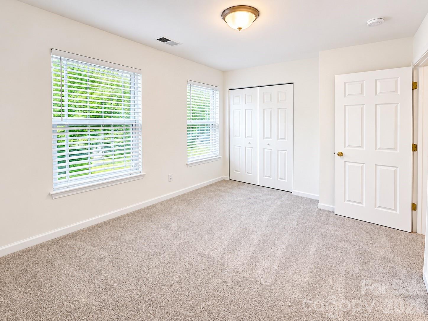 8611 Wandering Creek Way Charlotte NC 28227