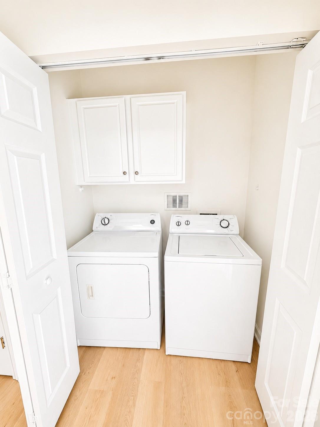 8611 Wandering Creek Way Charlotte NC 28227