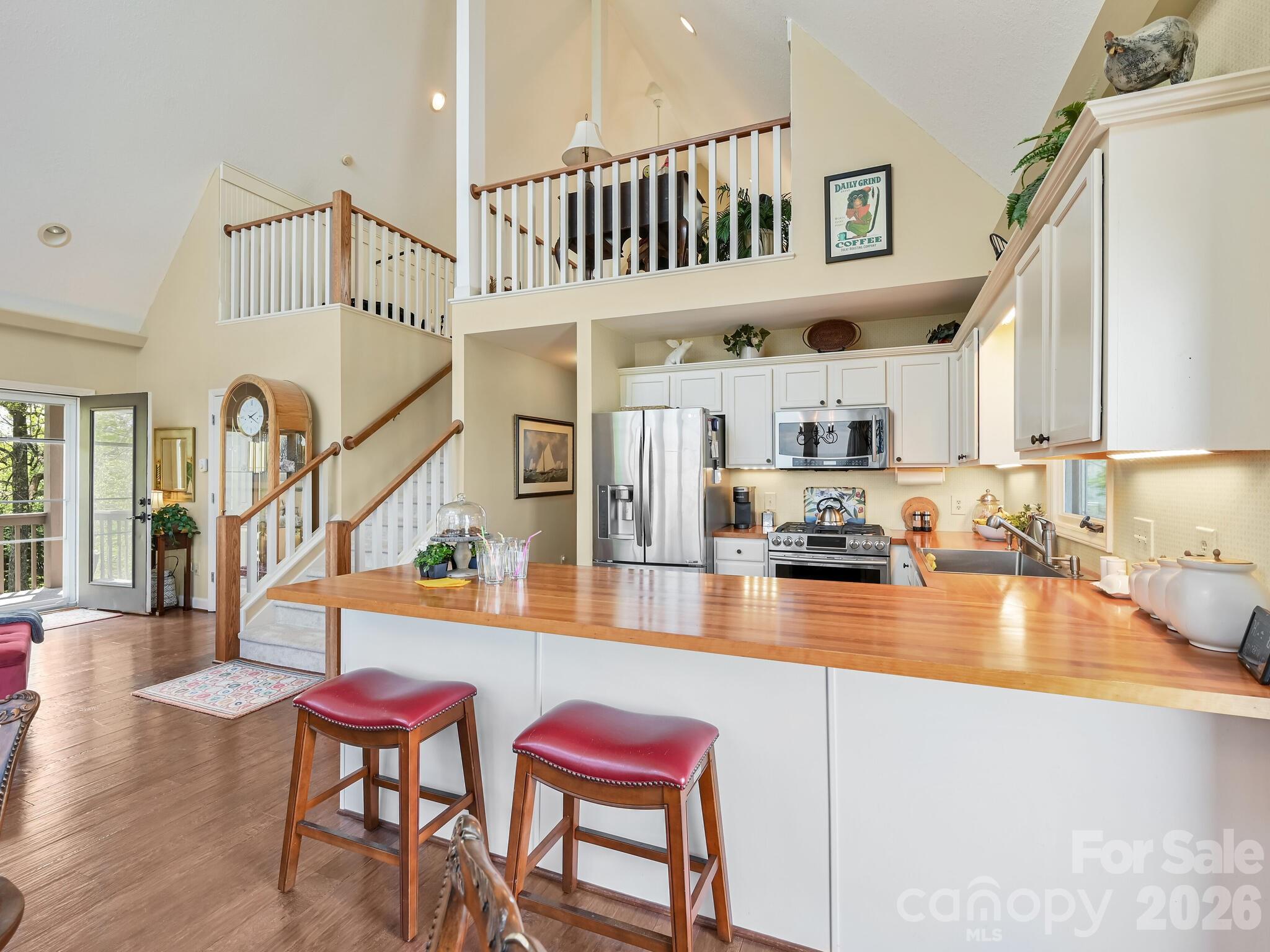 107 Fawns Rest Black Mountain NC 28711