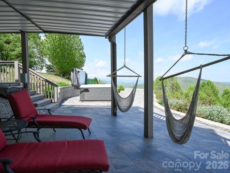 107 Fawns Rest Black Mountain NC 28711