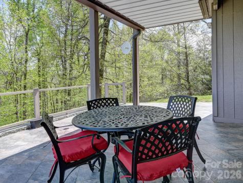 107 Fawns Rest Black Mountain NC 28711