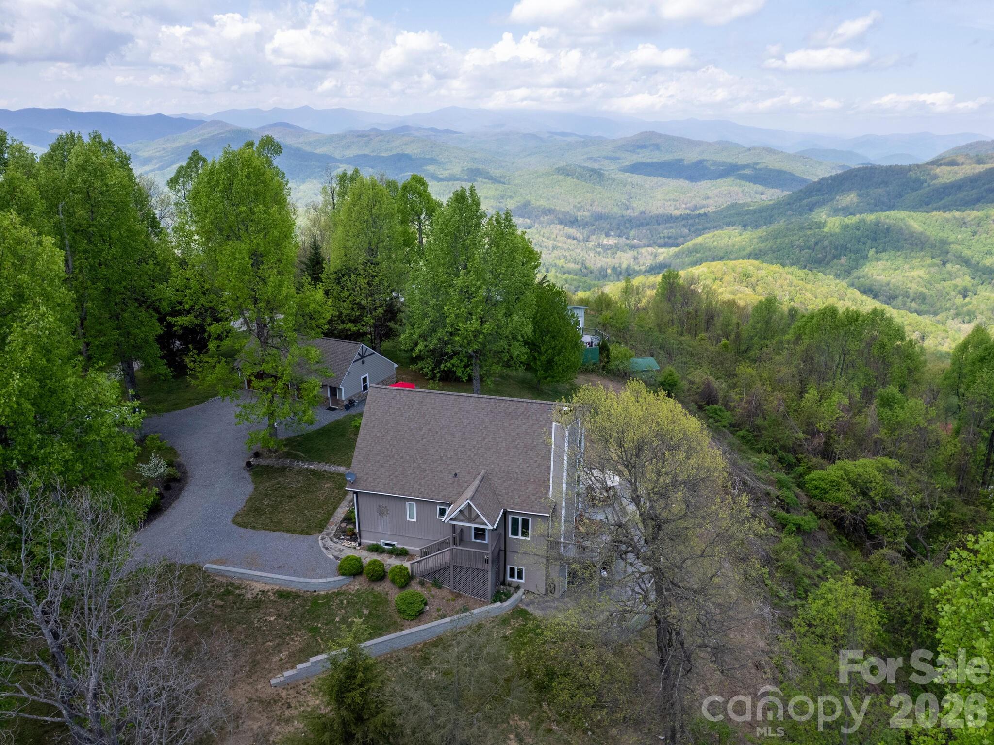 107 Fawns Rest Black Mountain NC 28711