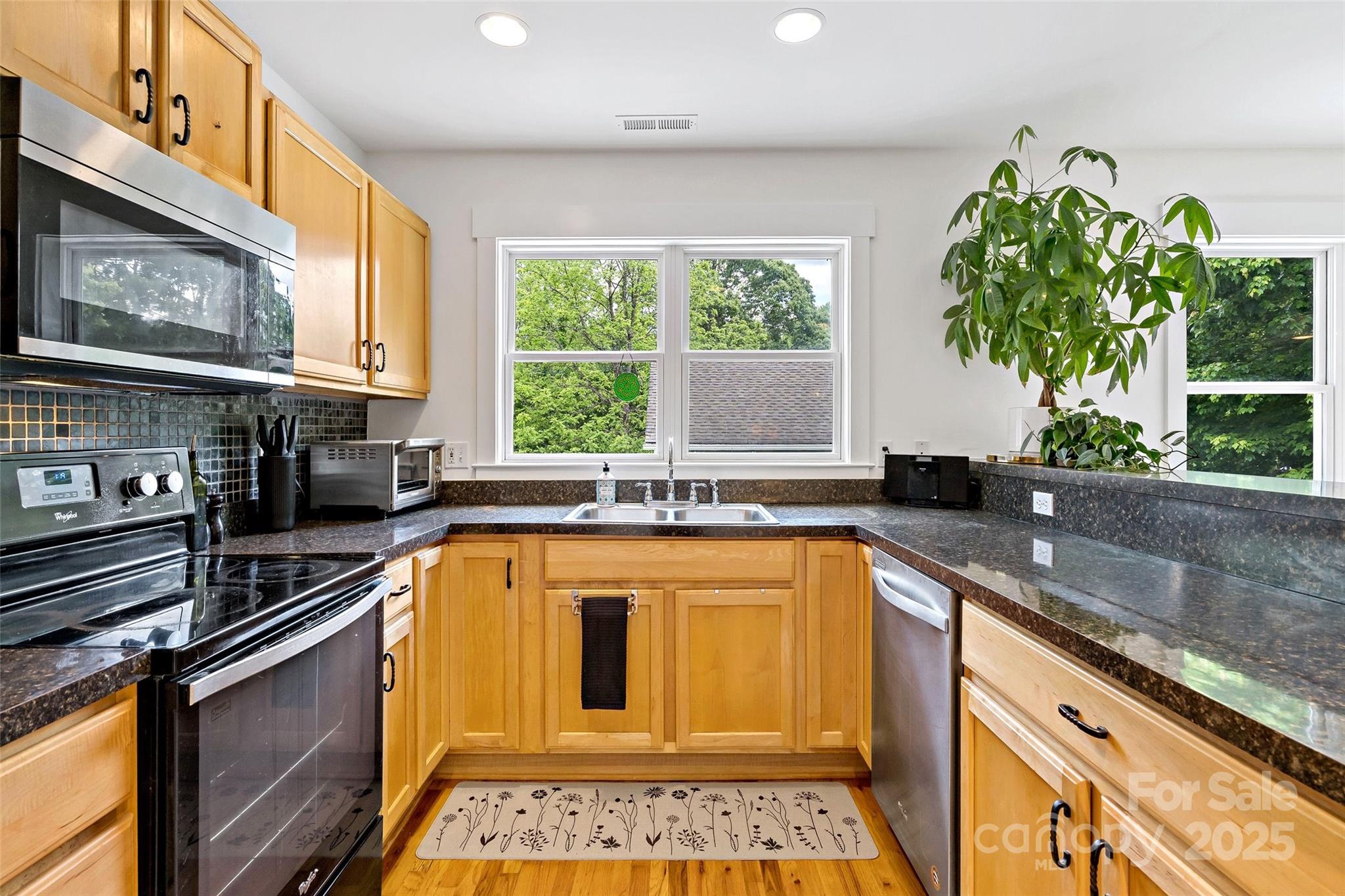 24 Browndale Road Asheville NC 28805