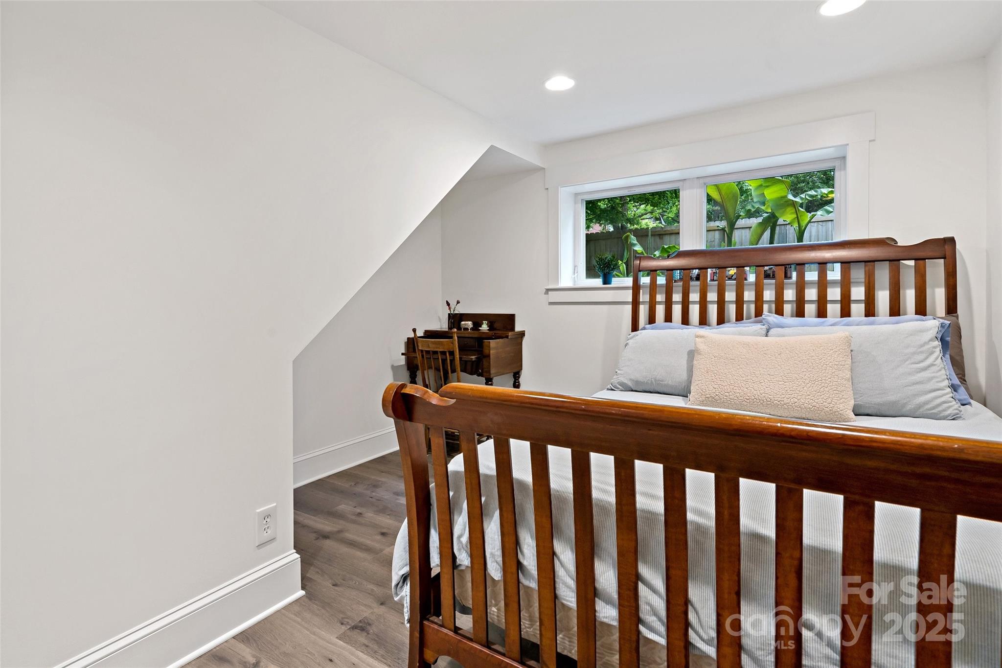 24 Browndale Road Asheville NC 28805