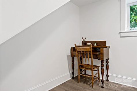 24 Browndale Road Asheville NC 28805