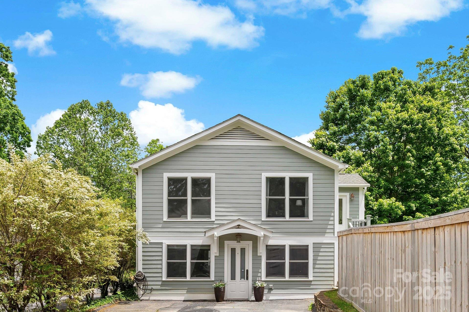 24 Browndale Road Asheville NC 28805