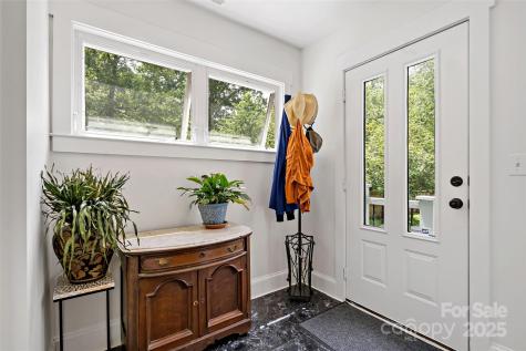 24 Browndale Road Asheville NC 28805