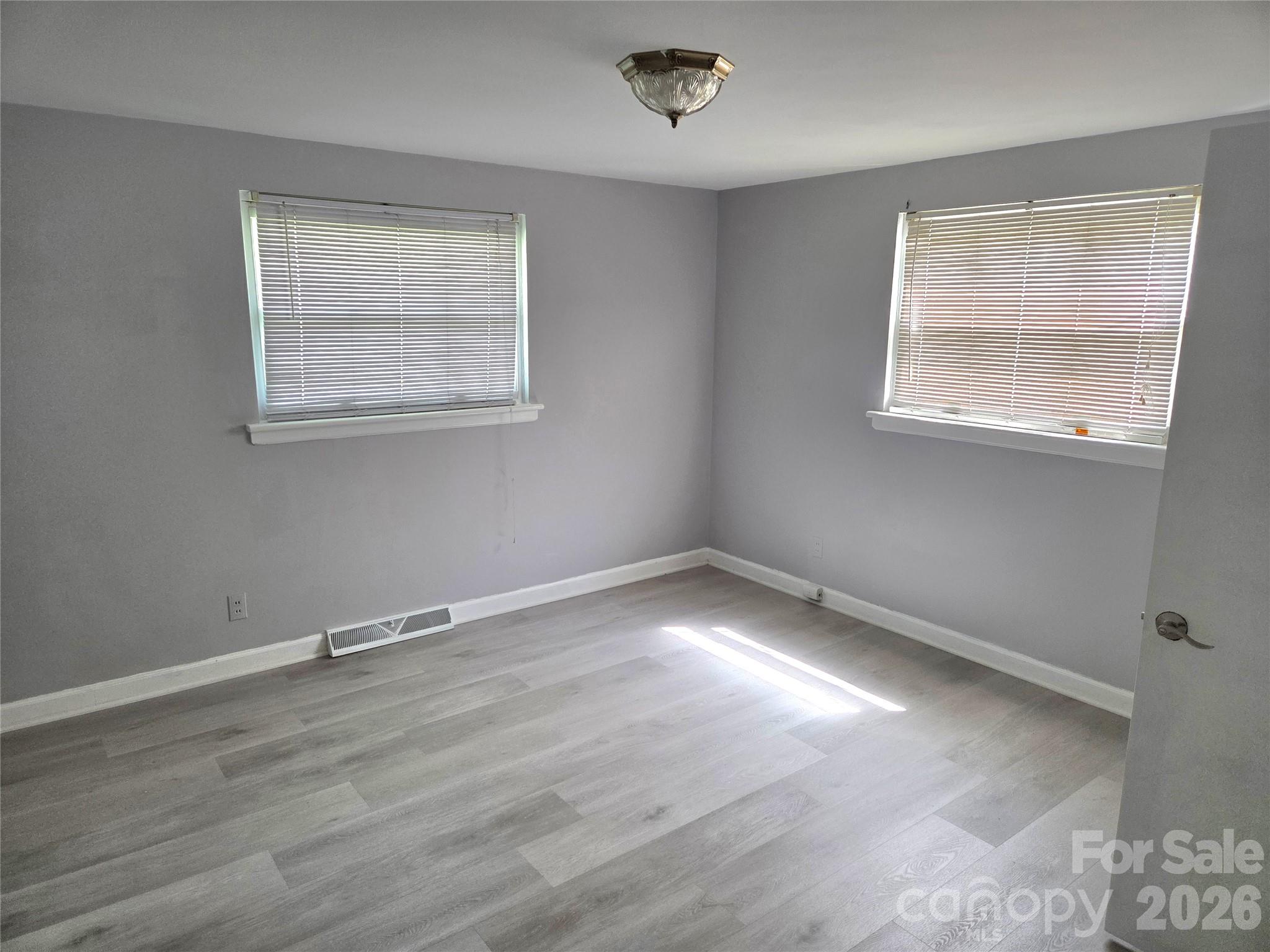 7222 Melody Lane Charlotte NC 28214