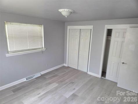 7222 Melody Lane Charlotte NC 28214