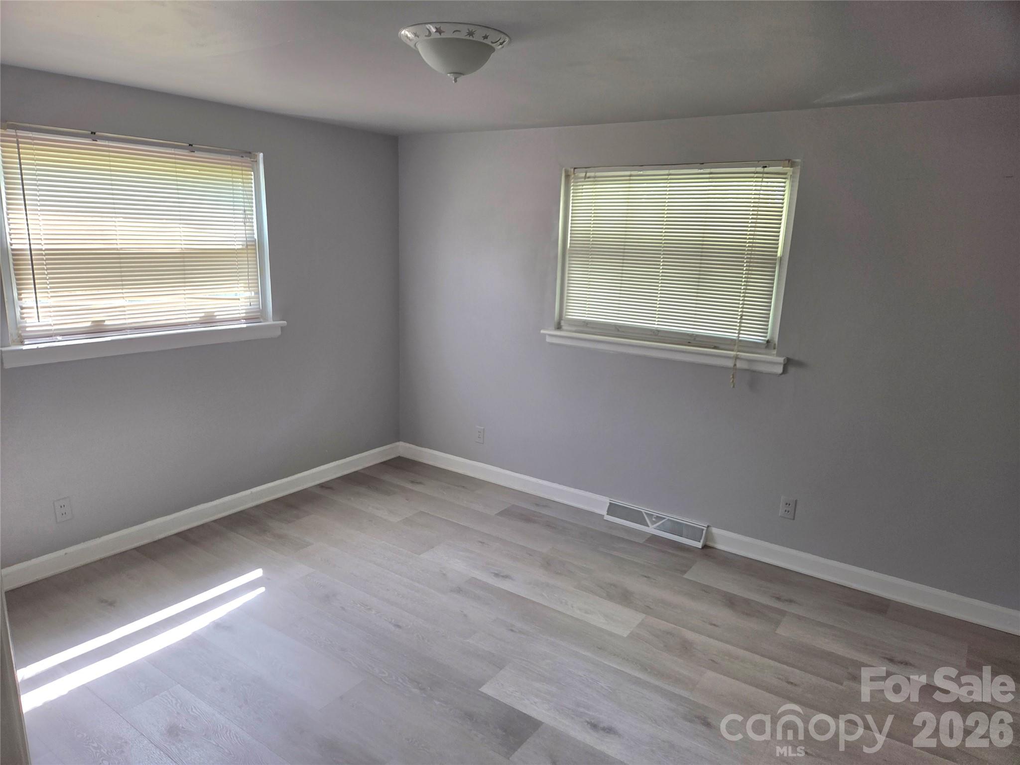7222 Melody Lane Charlotte NC 28214