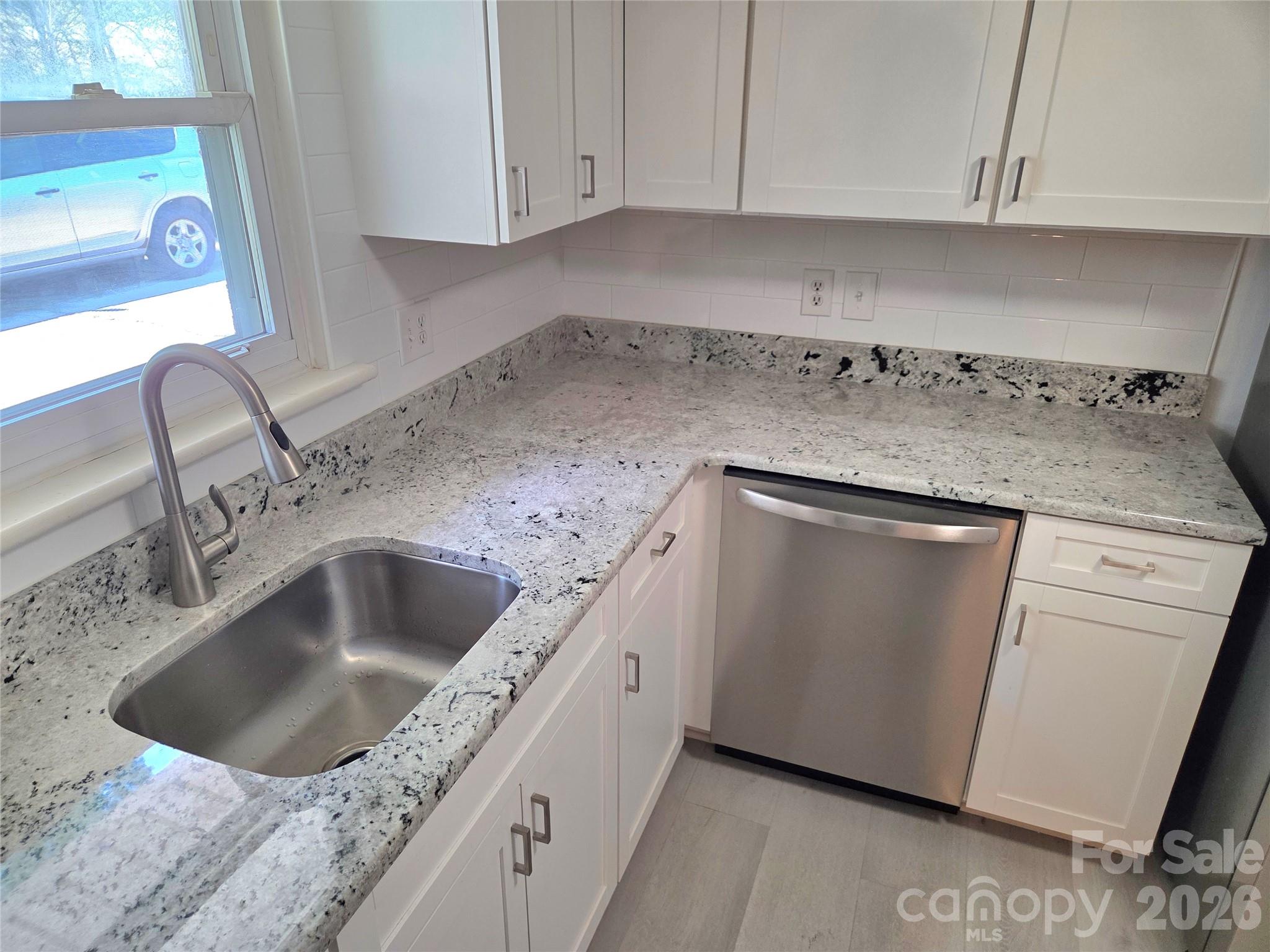 7222 Melody Lane Charlotte NC 28214
