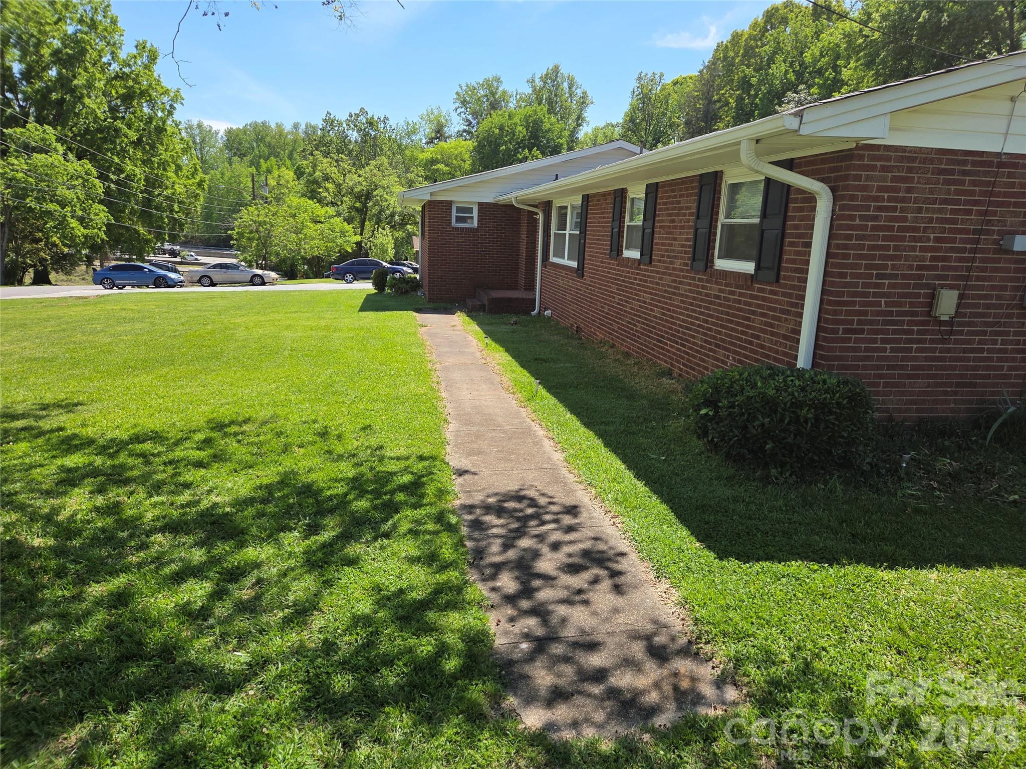 7222 Melody Lane Charlotte NC 28214