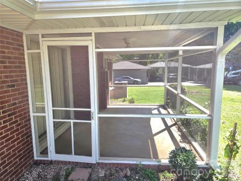 7222 Melody Lane Charlotte NC 28214