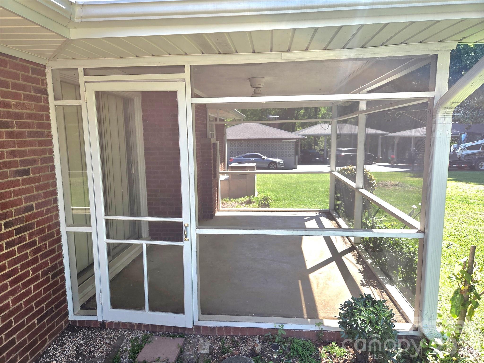 7222 Melody Lane Charlotte NC 28214