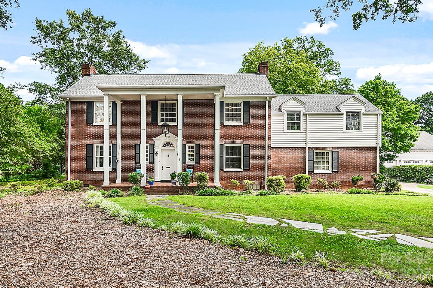 1601 S Wendover Road Charlotte NC 28211