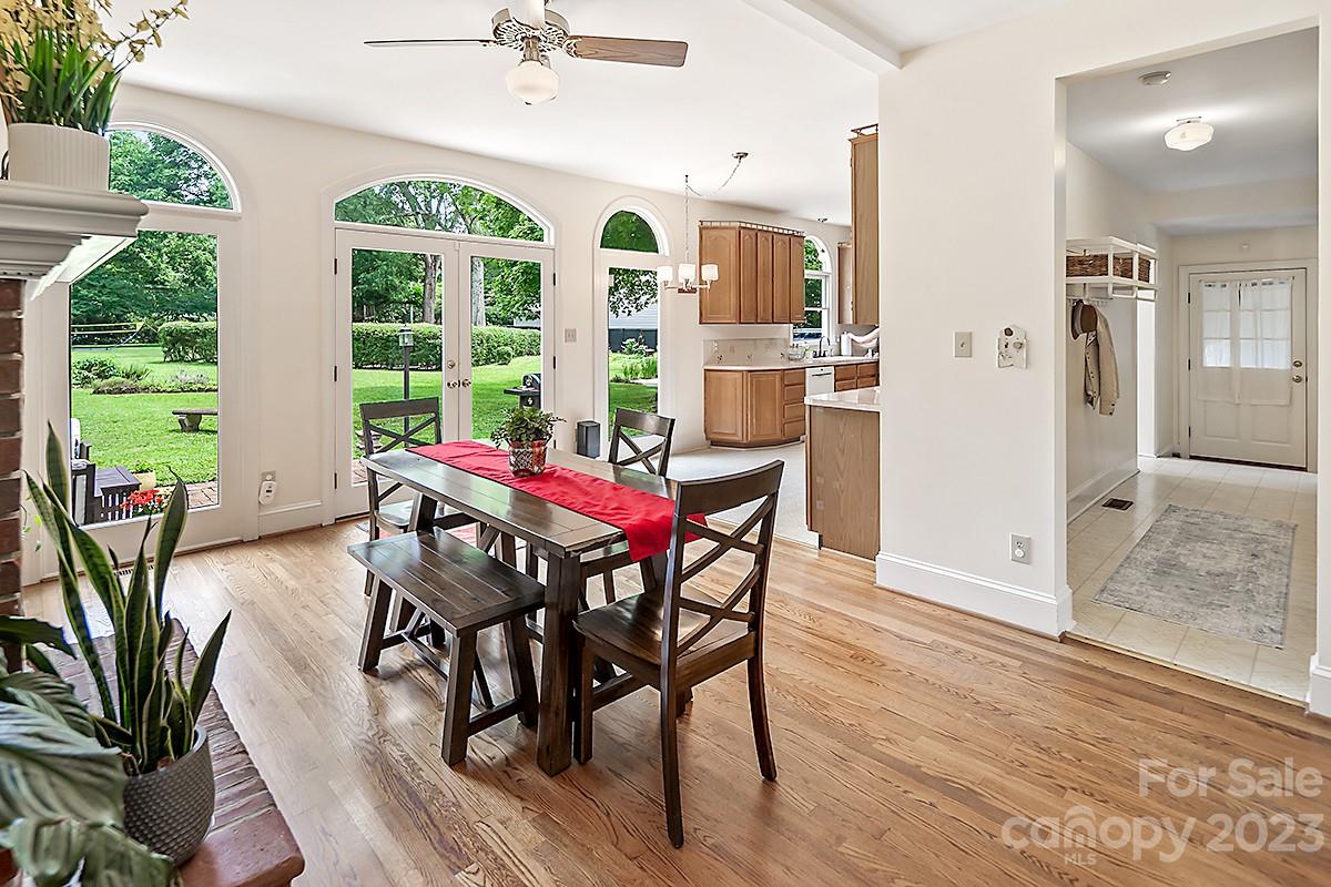 1601 S Wendover Road Charlotte NC 28211