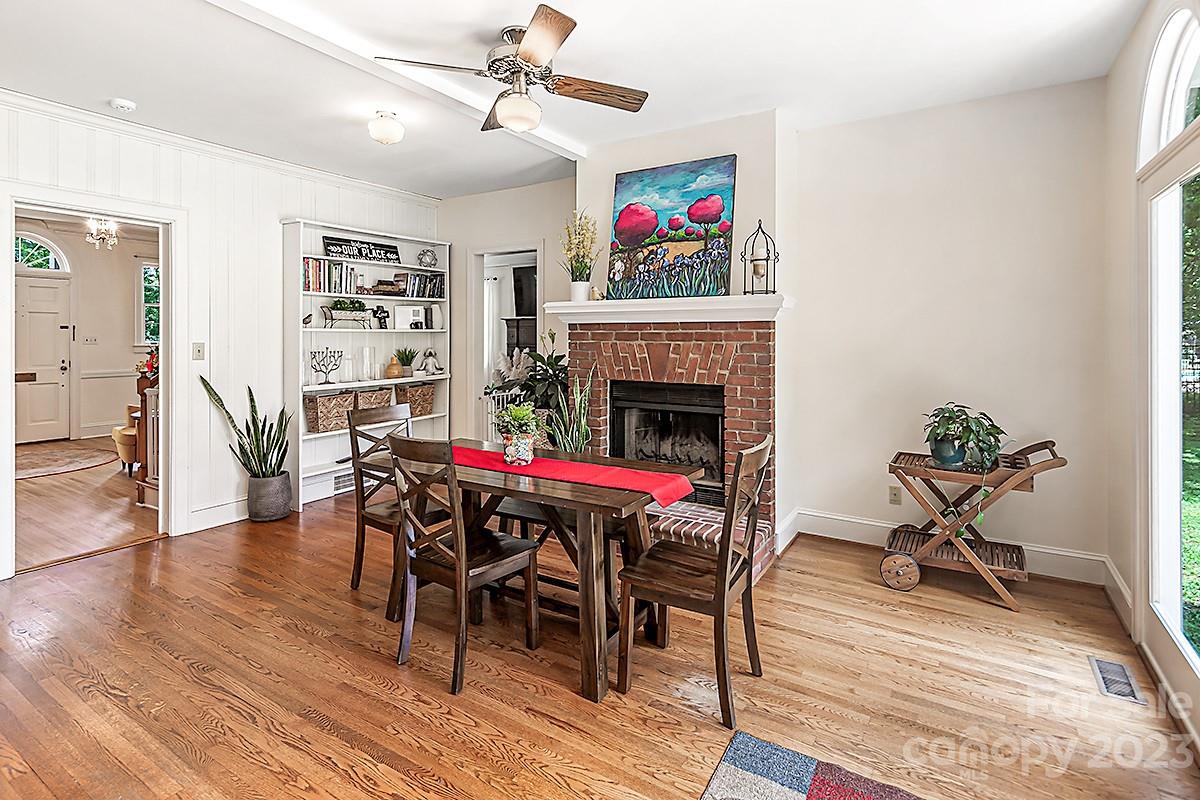 1601 S Wendover Road Charlotte NC 28211
