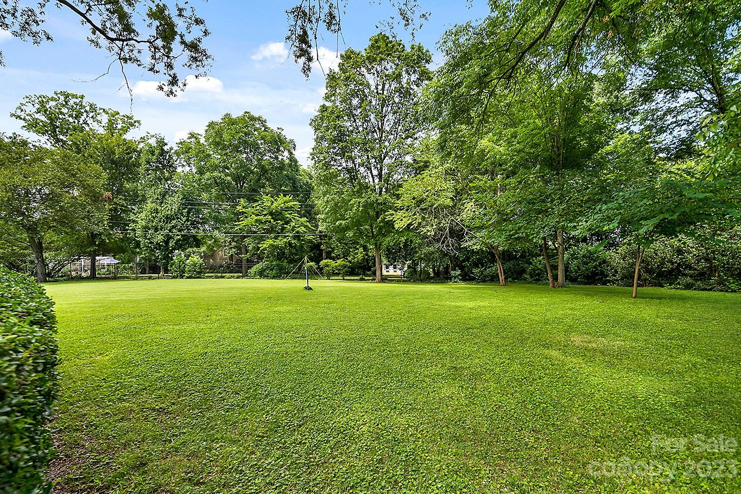 1601 S Wendover Road Charlotte NC 28211