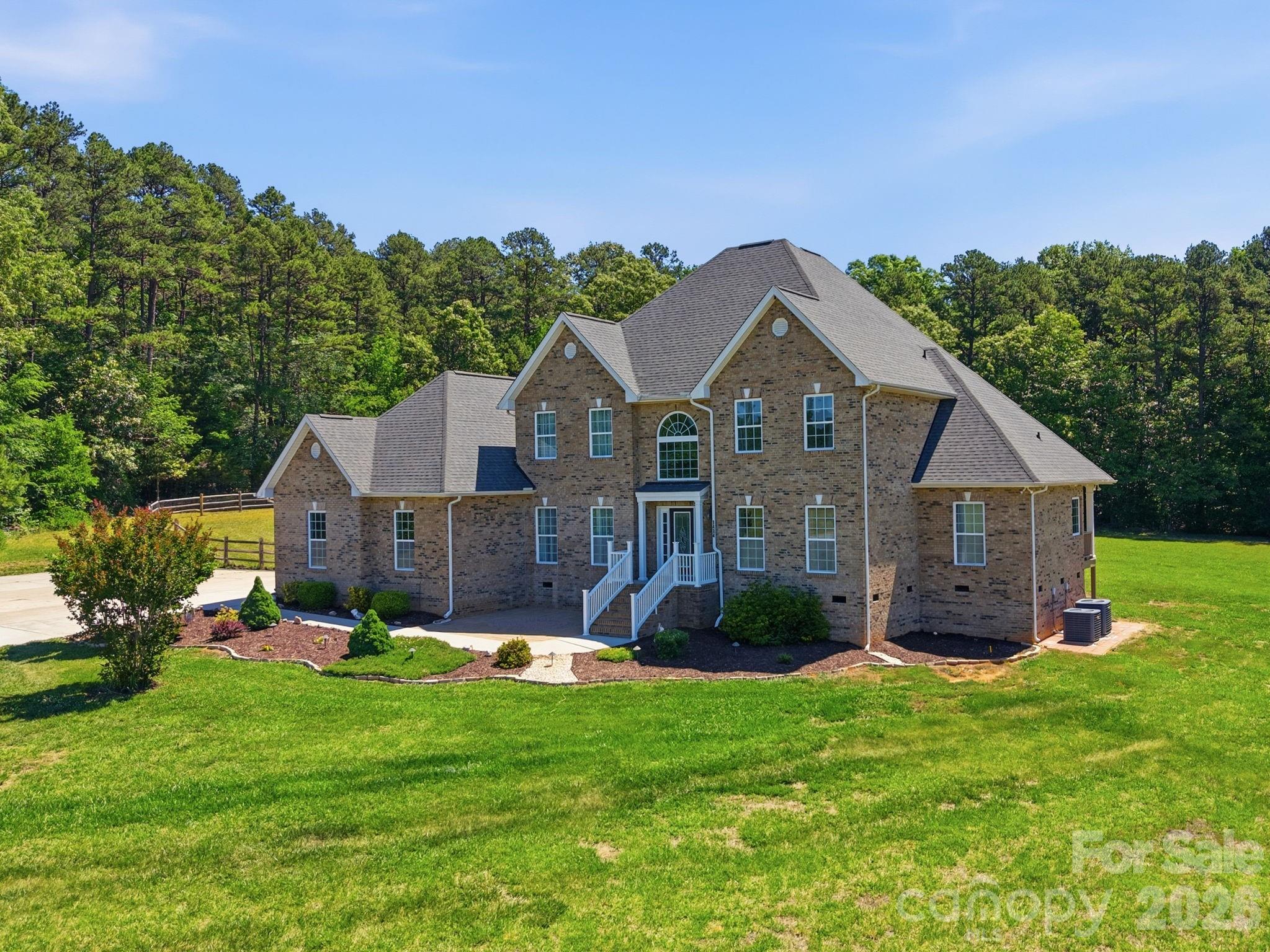 1434 Steeplechase Drive Mount Pleasant NC 28124