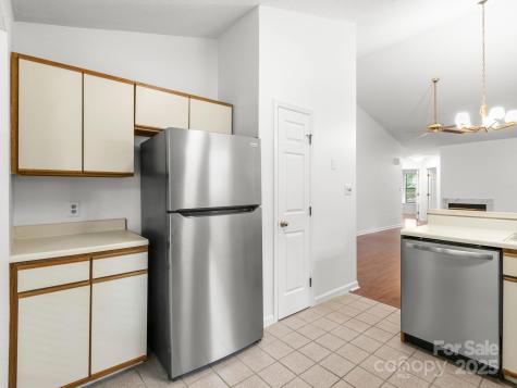111 Cimarron Drive Asheville NC 28803