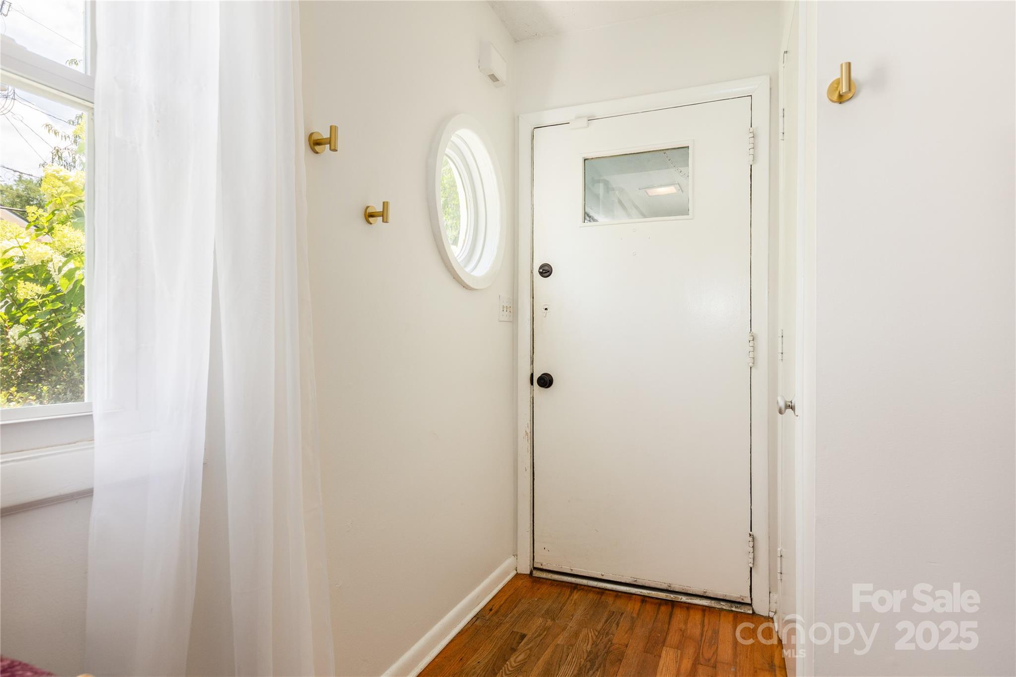 68 Vandalia Avenue Asheville NC 28806