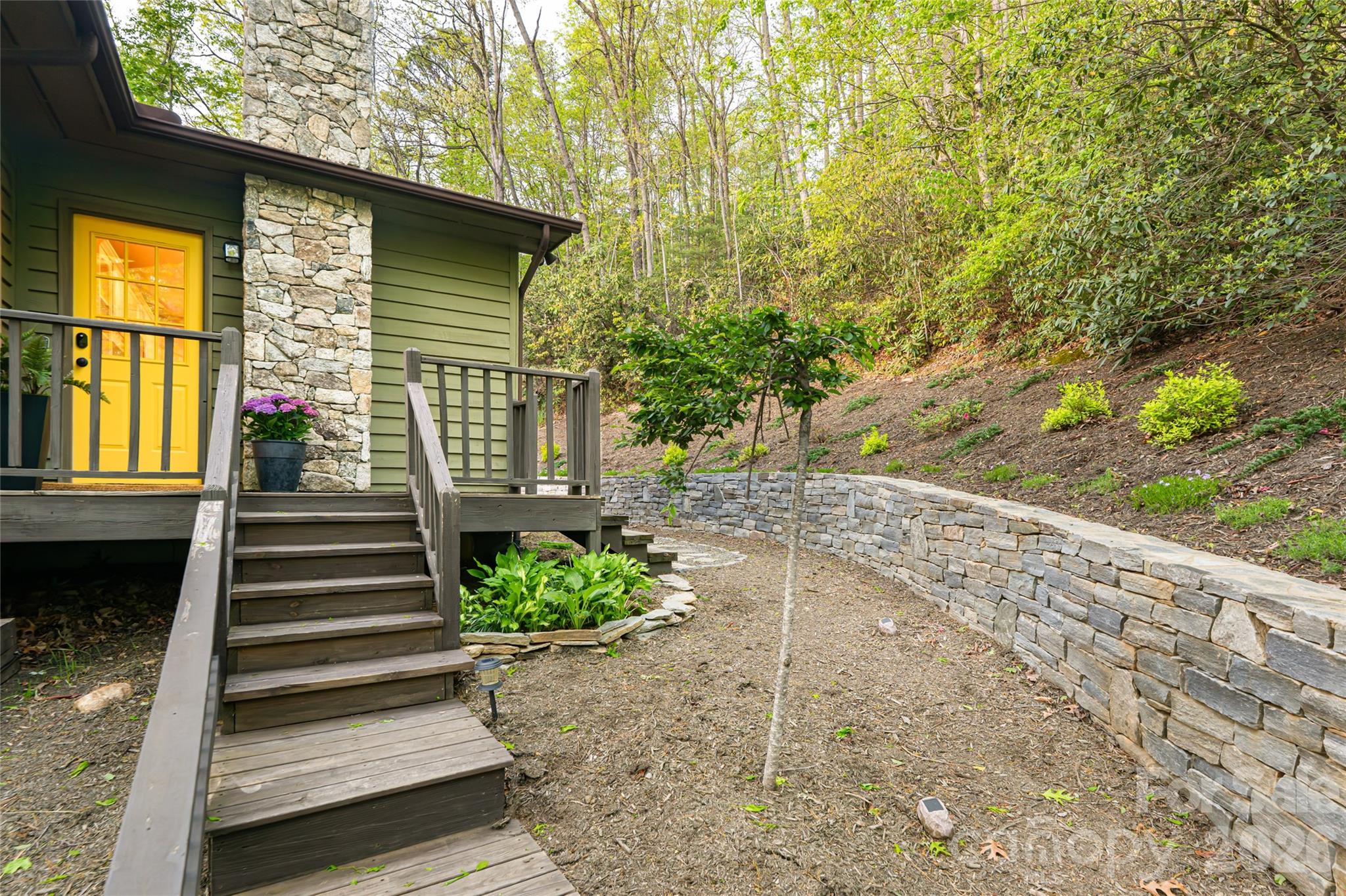 2159 North Fork Right Fork Road Black Mountain NC 28711