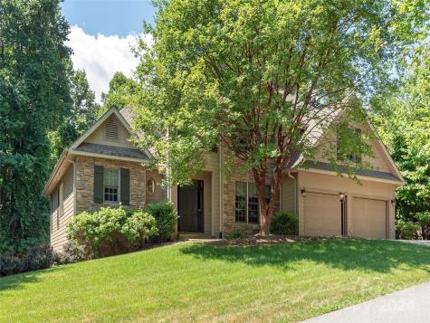 229 Bay Laurel Lane Hendersonville NC 28791