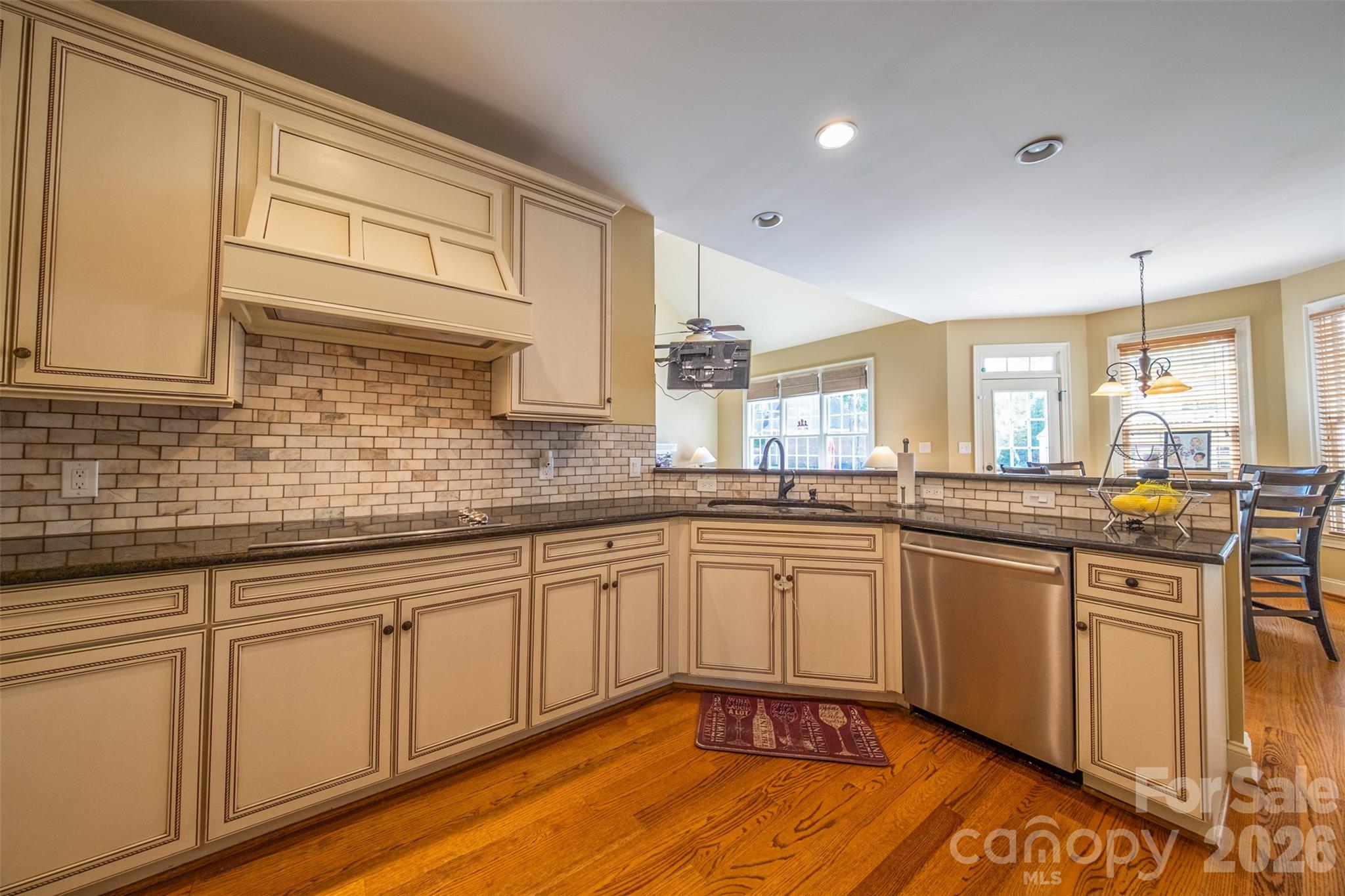 2509 Stoneview Court Denver NC 28037