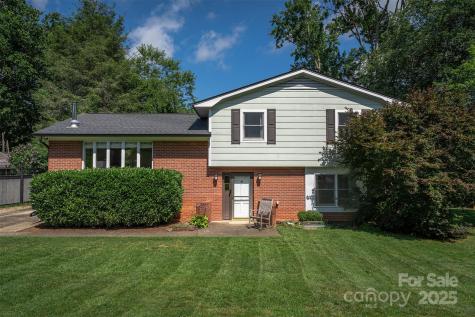 300 Donnybrook Drive Asheville NC 28806