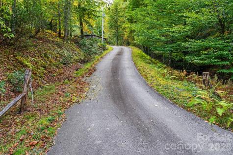 206 Willow Lane Rosman NC 28772